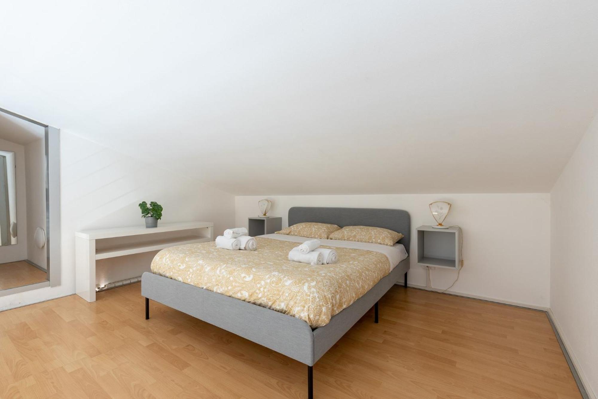 Four Shades Of Pisa Apartments ภายนอก รูปภาพ